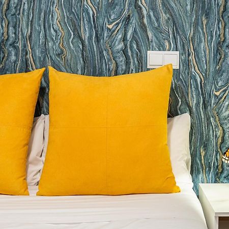 Bnbholder Friendly La Latina Apartman Madrid Kültér fotó