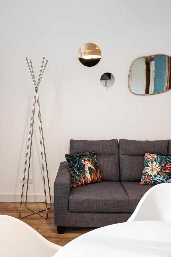 Bnbholder Friendly La Latina Apartman Madrid Kültér fotó
